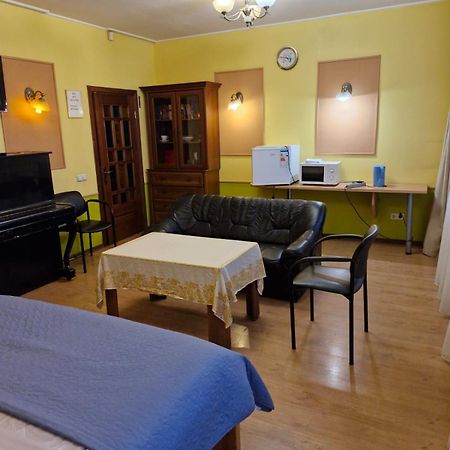 Apartament Erfolg 12 Daugavpils Eksteriør billede