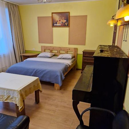 Apartament Erfolg 12 Daugavpils Eksteriør billede