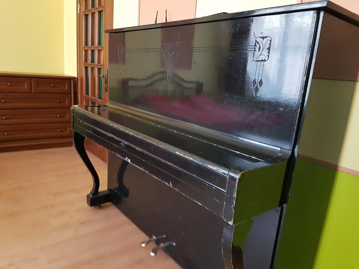 Apartament Erfolg 12 Daugavpils Eksteriør billede