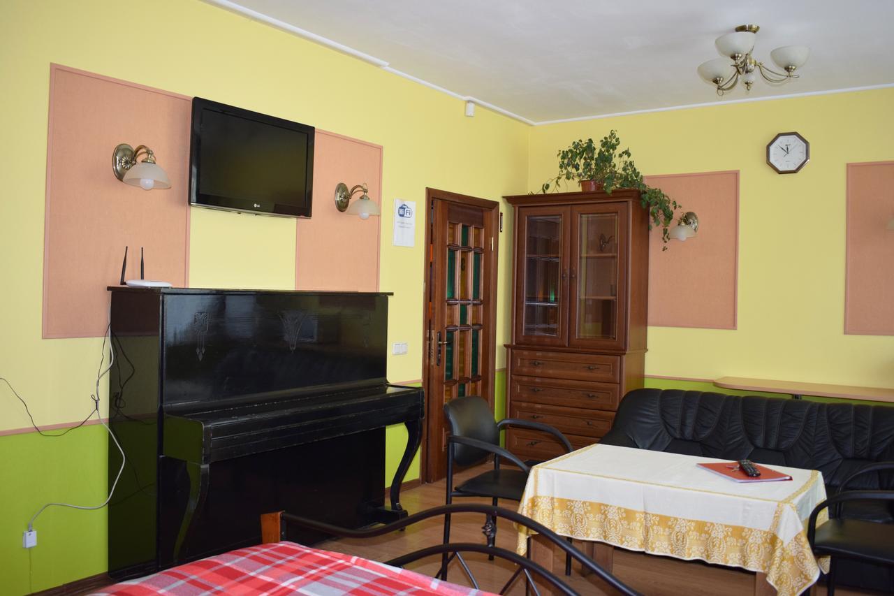 Apartament Erfolg 12 Daugavpils Eksteriør billede